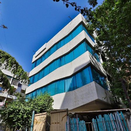 The Sky Imperial Hotel Yahvi Вадодара Экстерьер фото